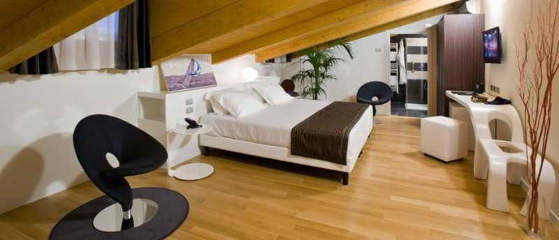 Hotel Coppe Triëst Buitenkant foto